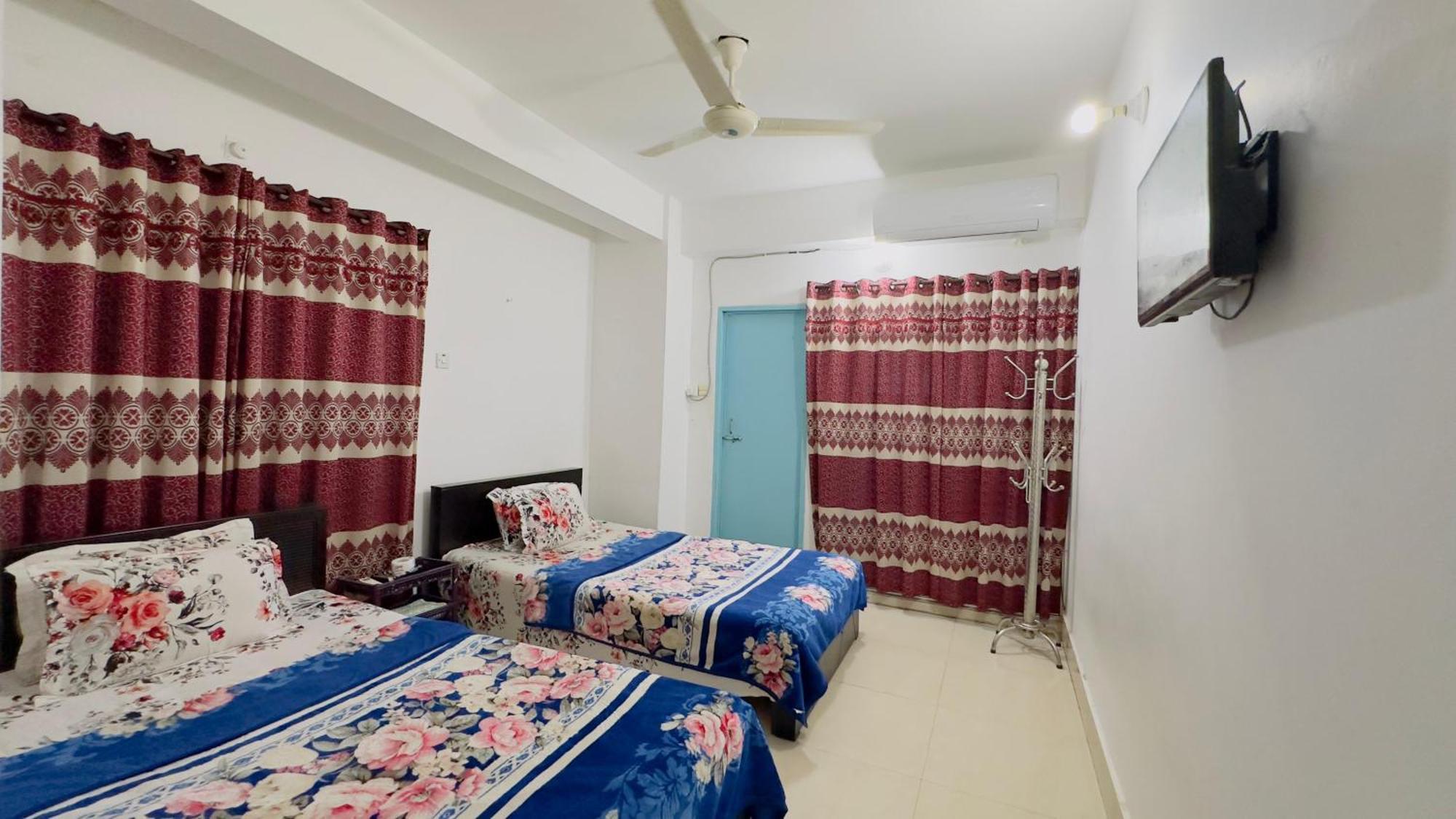 דאהקה Mohammadia Restaurant & Guest House Near United Hospital מראה חיצוני תמונה