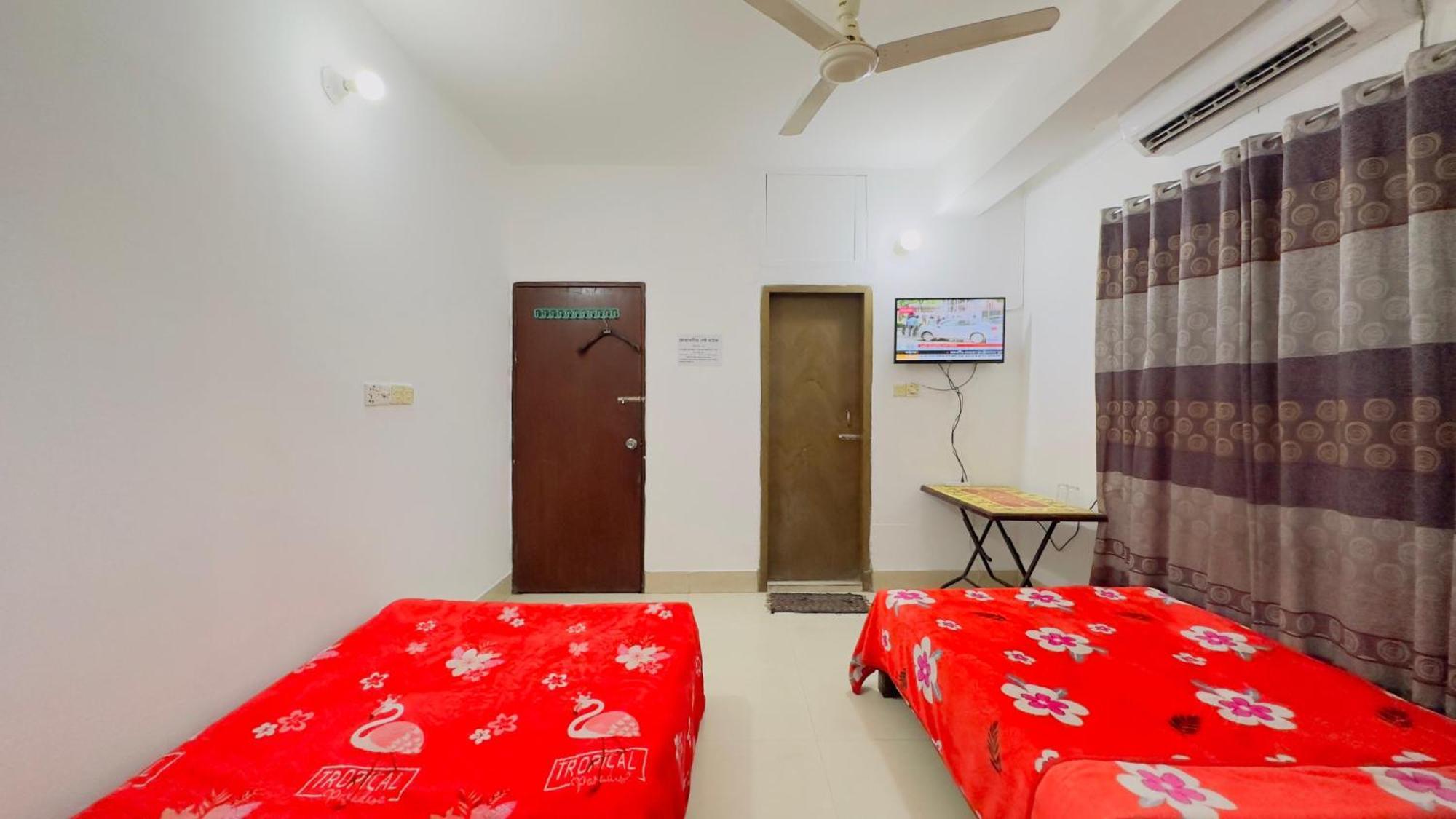 דאהקה Mohammadia Restaurant & Guest House Near United Hospital מראה חיצוני תמונה