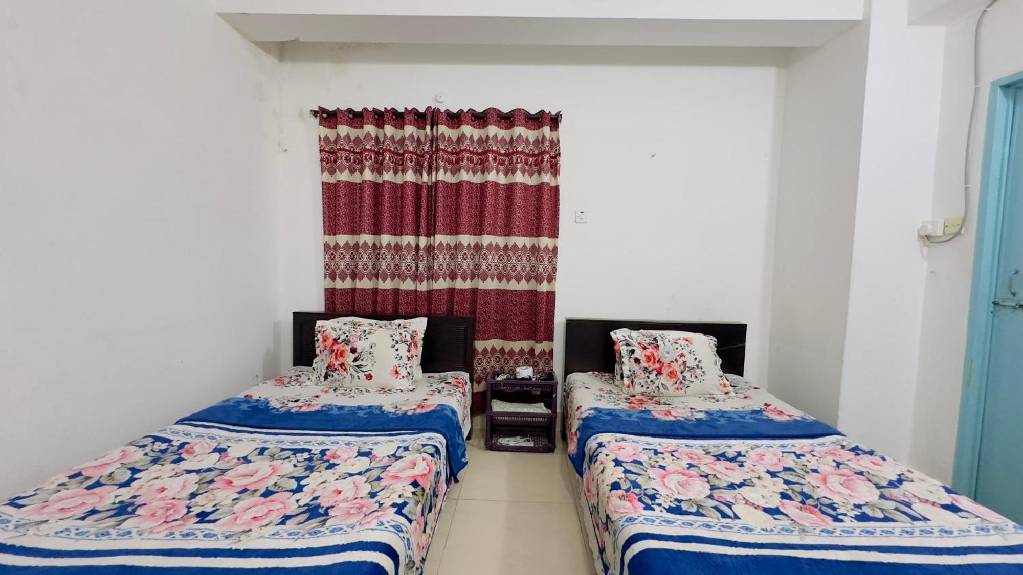 דאהקה Mohammadia Restaurant & Guest House Near United Hospital מראה חיצוני תמונה