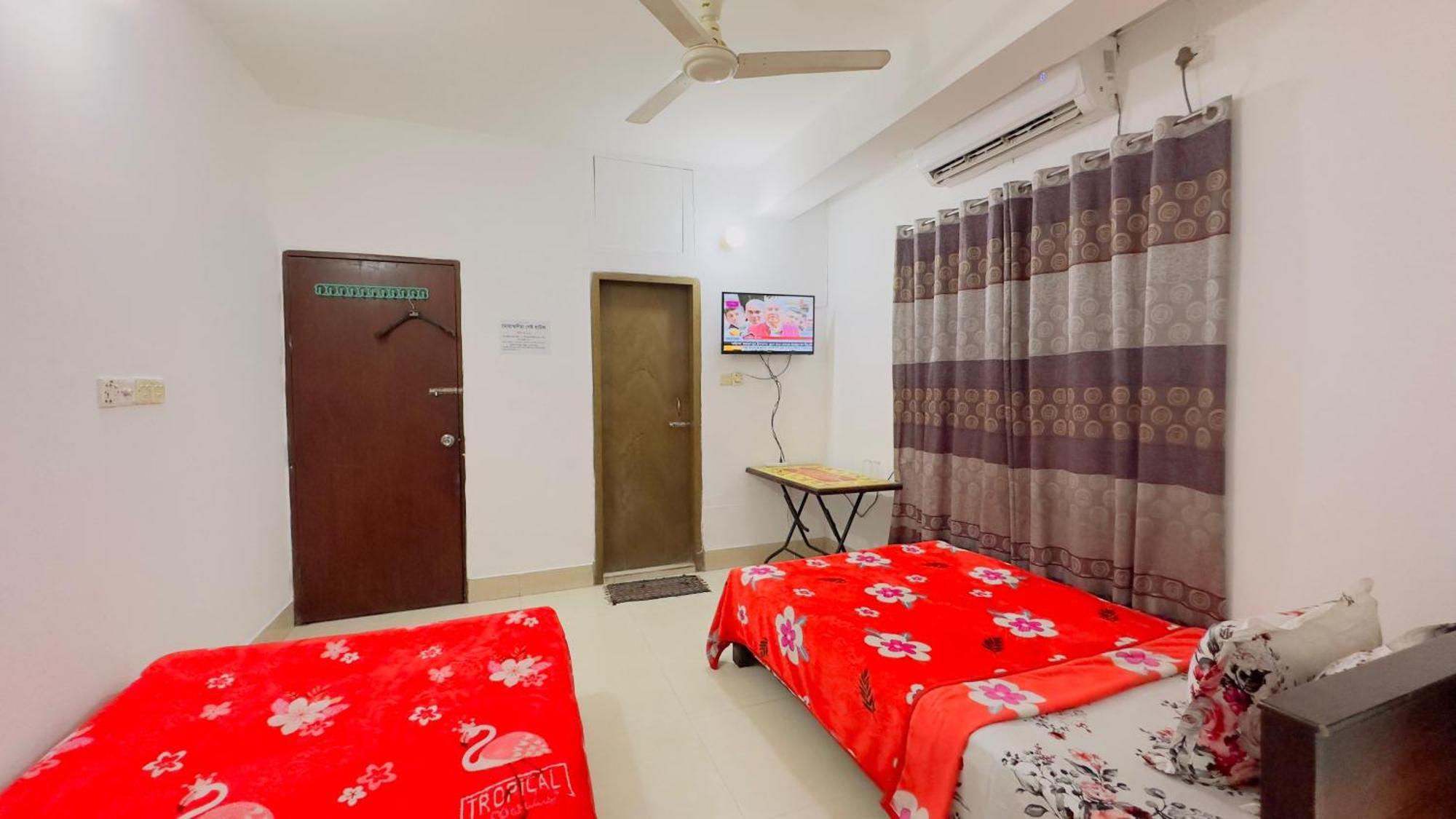 דאהקה Mohammadia Restaurant & Guest House Near United Hospital מראה חיצוני תמונה