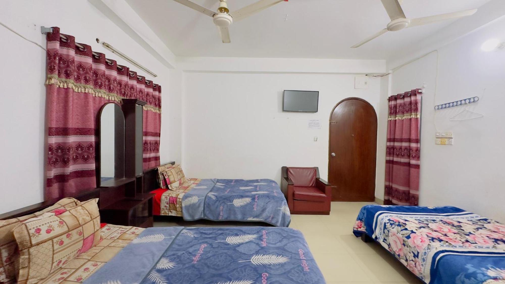 דאהקה Mohammadia Restaurant & Guest House Near United Hospital מראה חיצוני תמונה