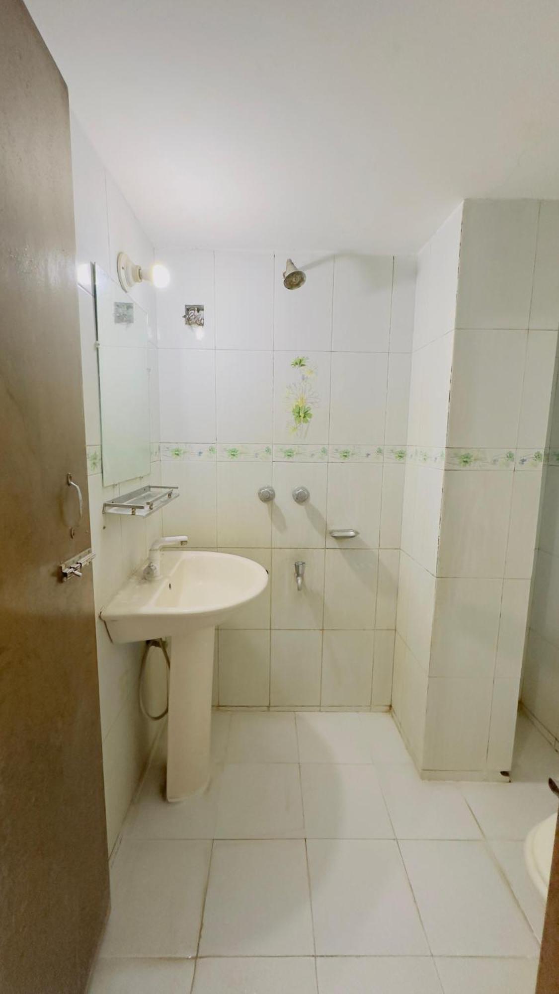 דאהקה Mohammadia Restaurant & Guest House Near United Hospital מראה חיצוני תמונה