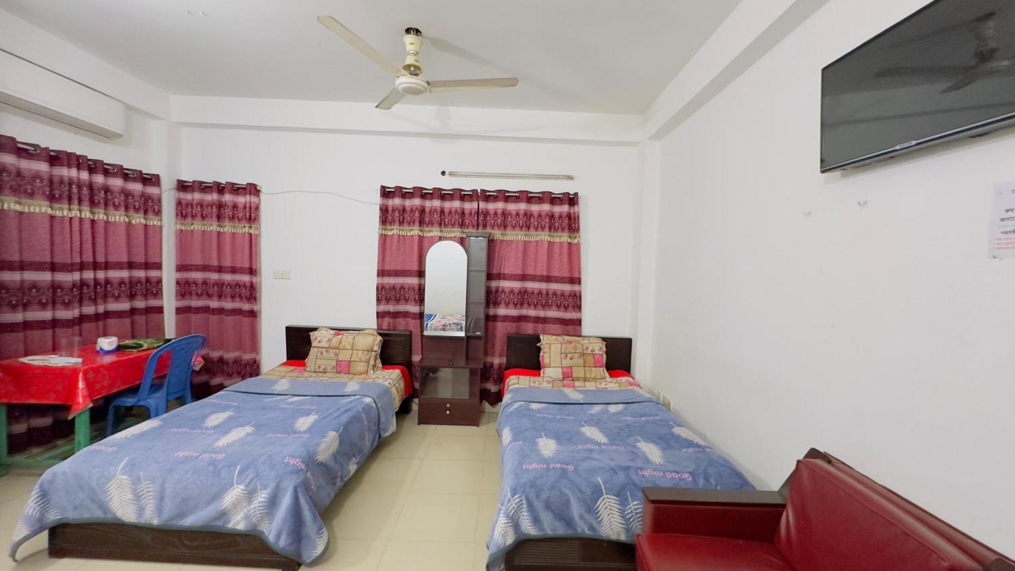 דאהקה Mohammadia Restaurant & Guest House Near United Hospital מראה חיצוני תמונה